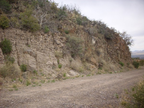 Cochiti Formation in
          road cut