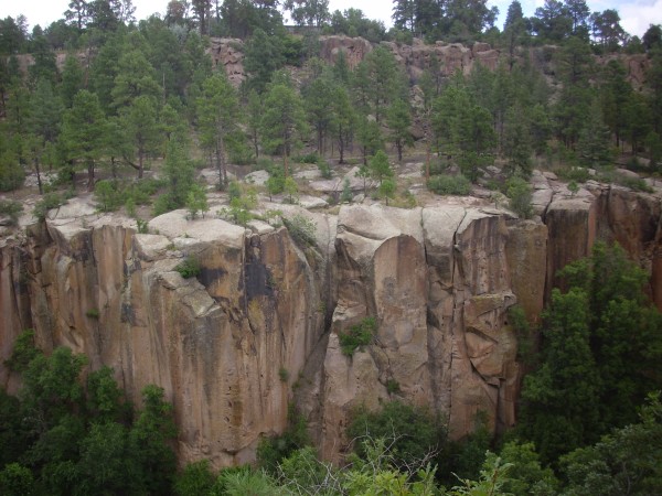 Cooling unit ledge in Pueblo Canyon