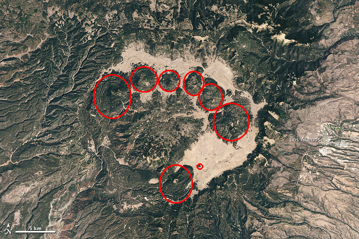 Valles Caldera ring fracture domes